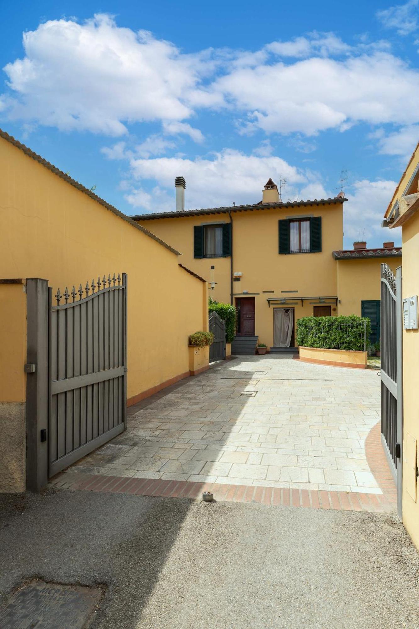Colonica San Cresci Alle Porte Di Firenze 6 Pax Free Parking Campi Bisenzio Exterior photo